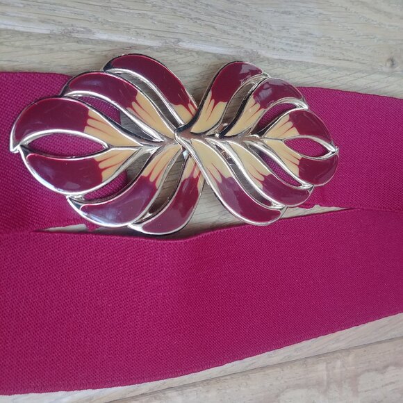 Vintage made in Korea red gold clasp buckle belt stretch - Picture 3 of 12